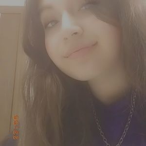 Meet your Posher, Vanessa